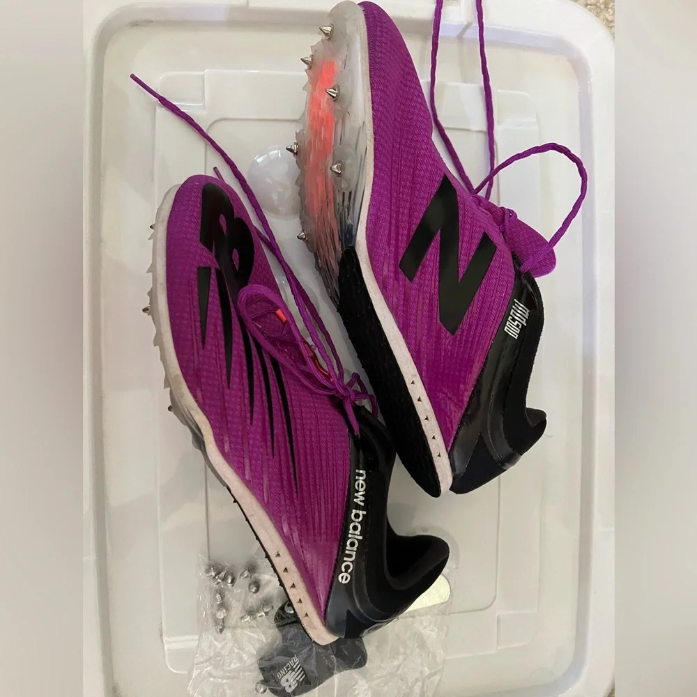New Balance Womens 500 V6 Track Spiked Purple Running Shoes Size 8.5 EUC